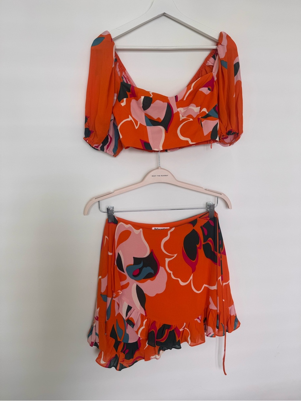 Reformation 2-Piece Floral Set Size 2 Orange Crop Top & Wrap Mini Skirt